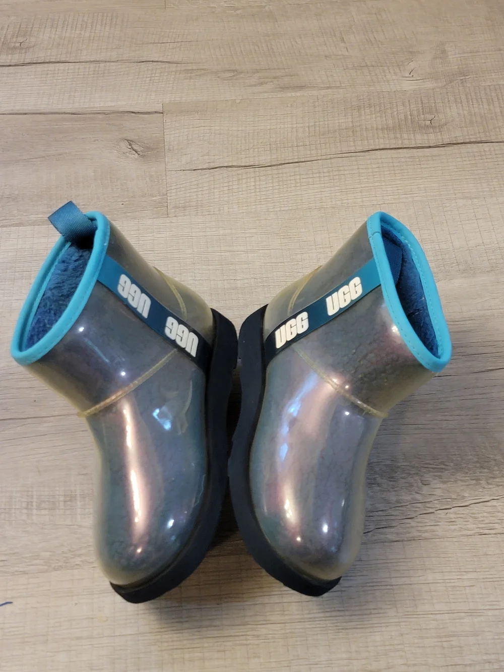 UGG Kids Iridescent Metallic Boots with Teal Trim